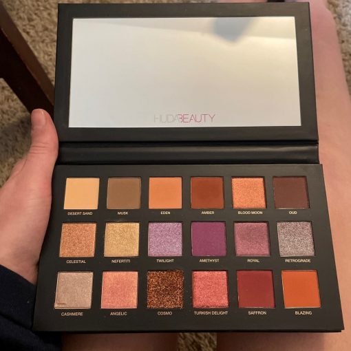 Huda Beauty-Desert Dusk Eyeshadow Palette