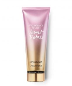 Victoria's Secret - Nourishing Hand & Body Lotion- 236 ml-velvet petals