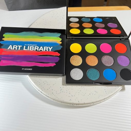 Mac - Art Library Eye Shadow Palette